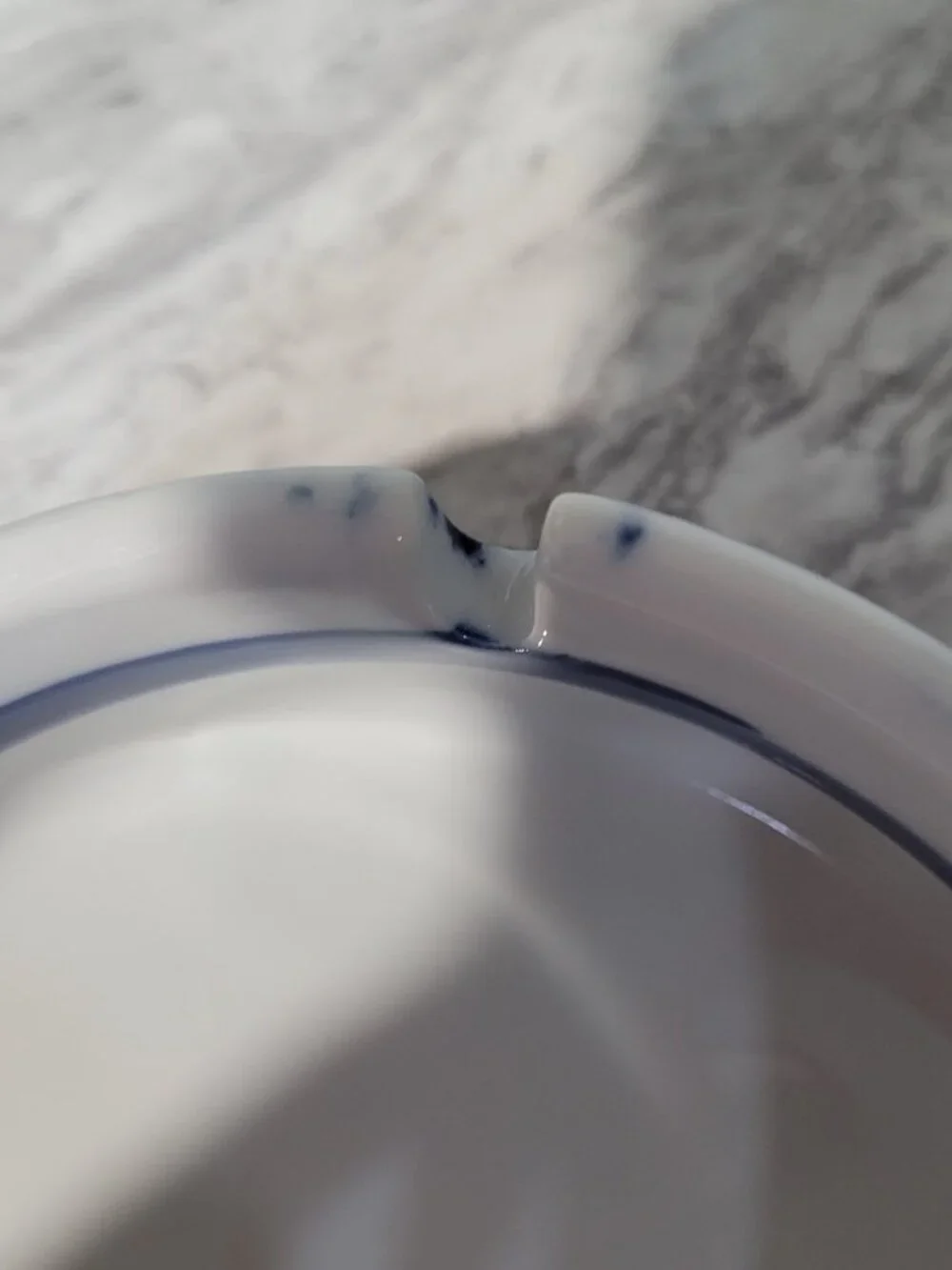 Vintage‎ Blue And White Pottery Japanese Bowl Dish With Chopstick Rest